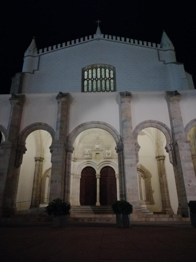 Vitoria House Daire Évora Dış mekan fotoğraf